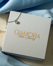Učitajte sliku u preglednik galerije, Glamora Silent Charm
